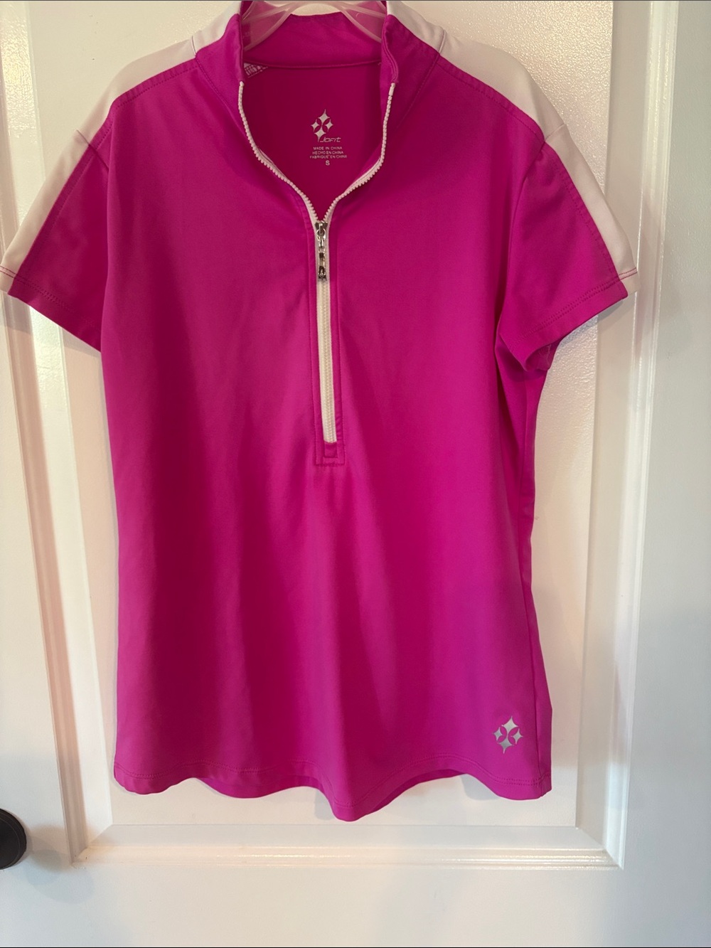 Jofit Magenta Short Sleeve Zip Golf Top with White Accents - EUC, small